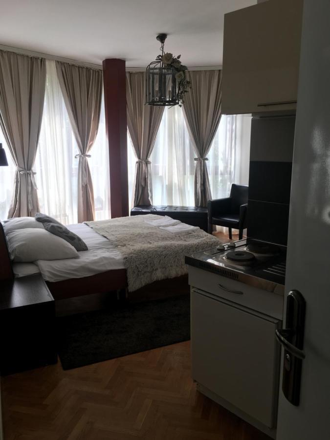 Visoki Stevan Apartments Belgrade Extérieur photo